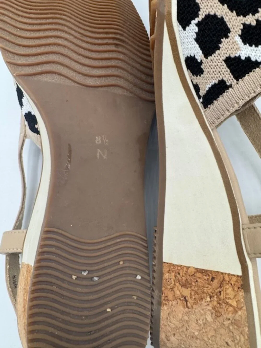 Vaneli Women's Greer Beige Leopard Slingback Wedge Size 8.5